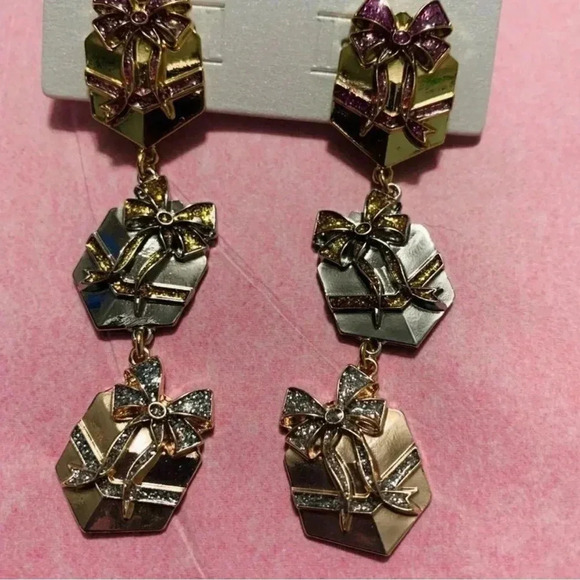 NWT BAUBLEBAR  DROP GIFT CRYSTAL EARRINGS - Picture 4 of 4